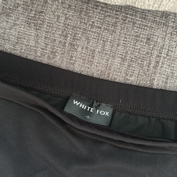 White fox skirt - Picture 2 of 3